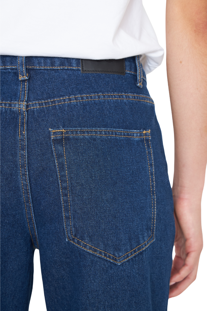 png_1500x1500_69349673