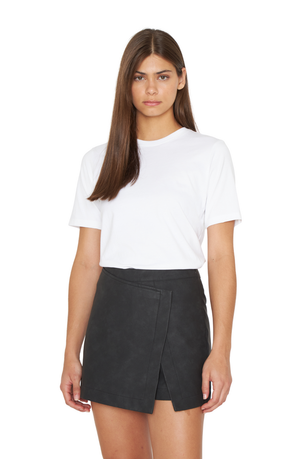 png_1500x1500_69757026