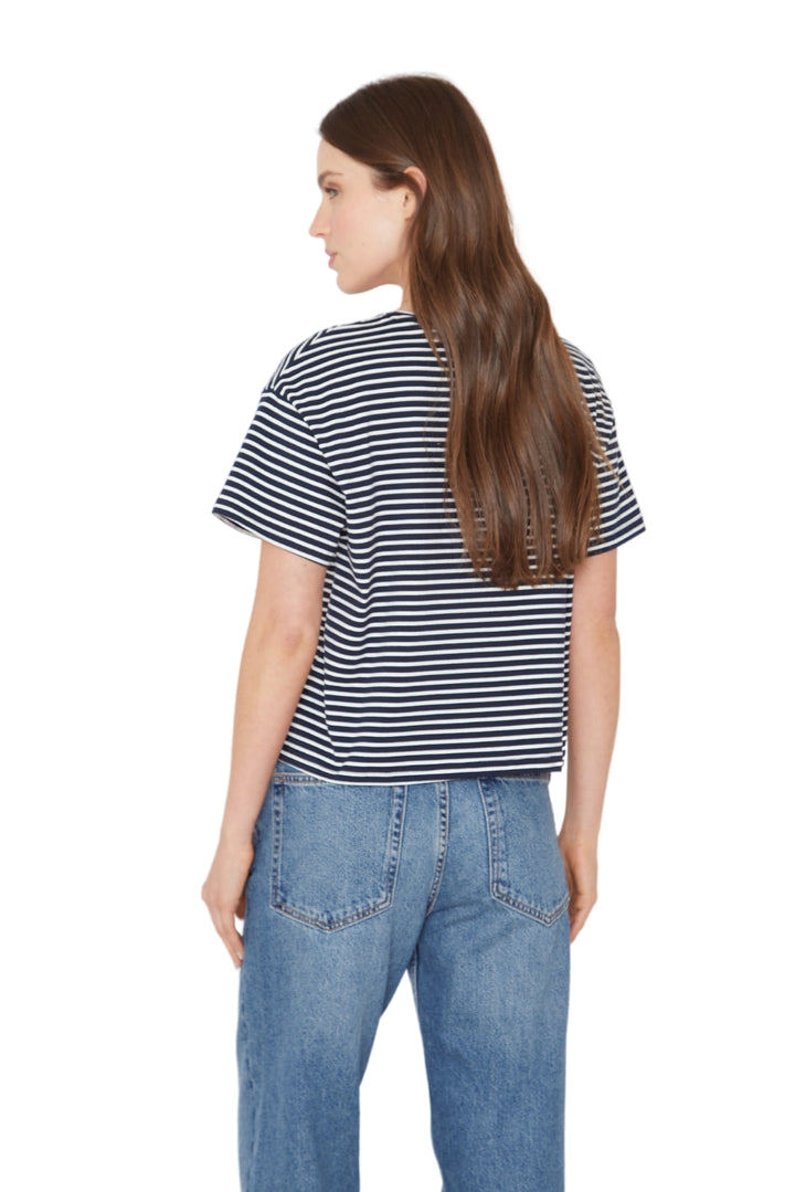 Polera Ara azul y blanca