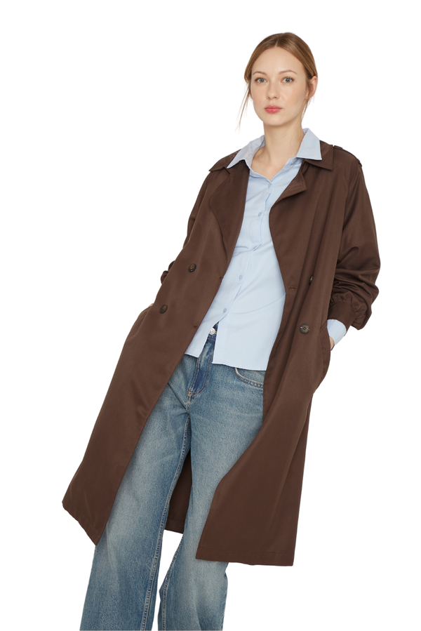 Trench Coat Porter café