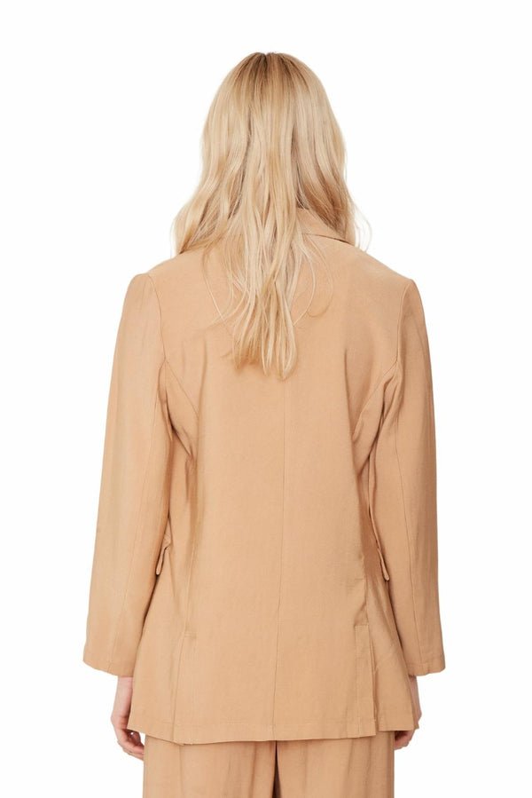Blazer Laura arena