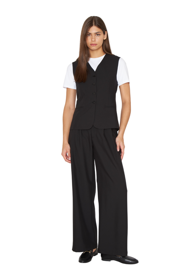 png_1500x1500_69756787