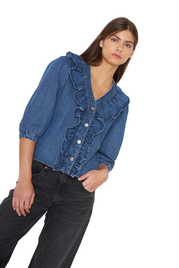 png_1500x1500_70151526