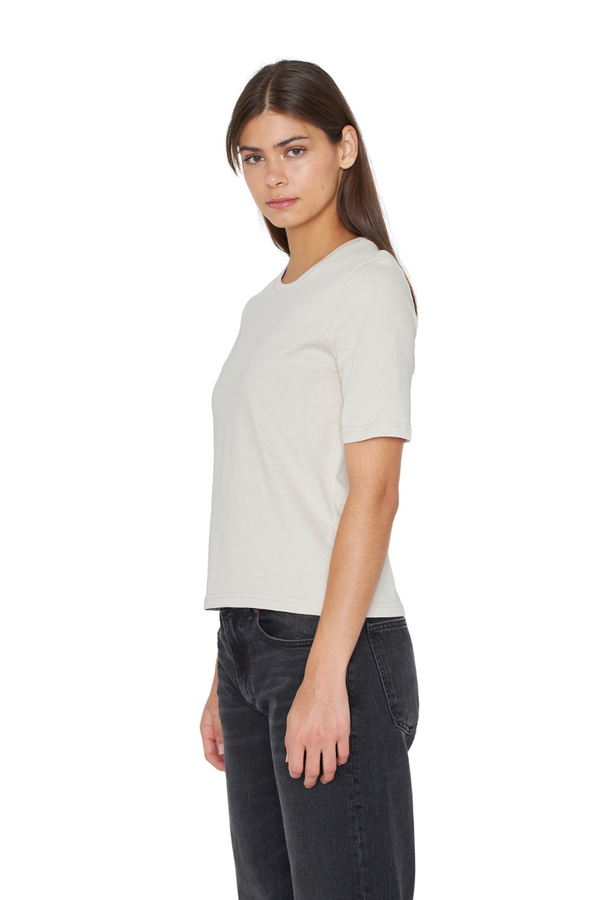 png_1500x1500_69749087