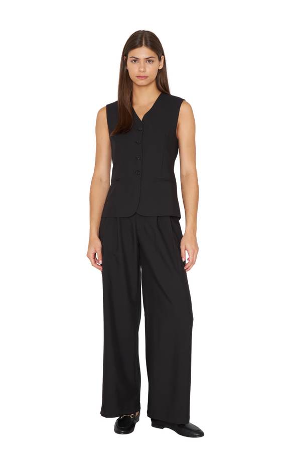 png_1500x1500_70147779