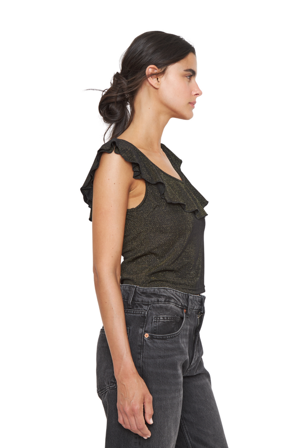 png_1500x1500_68205024