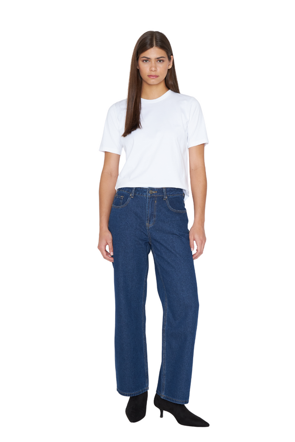 png_1500x1500_69349659