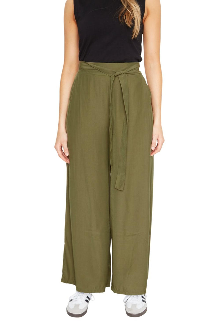 Pantalón Greta largo III verde