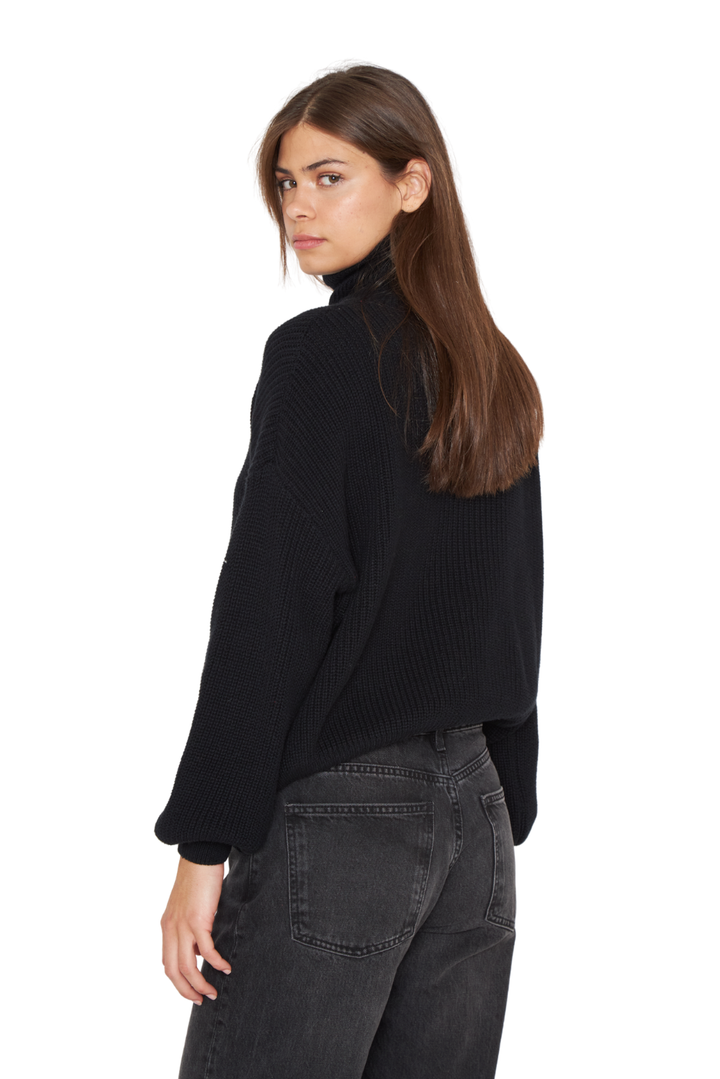 Chaleco Violeta negro