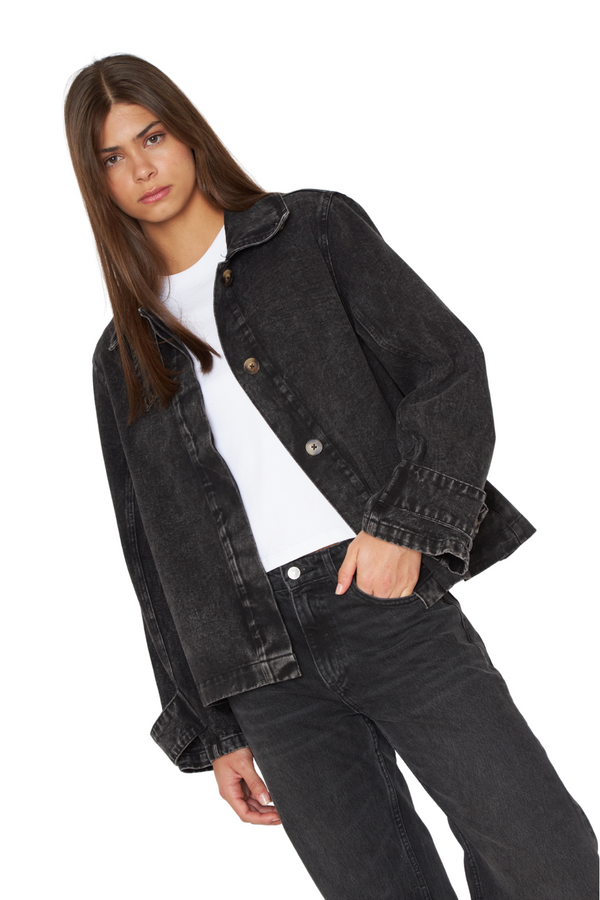 png_1500x1500_70150443