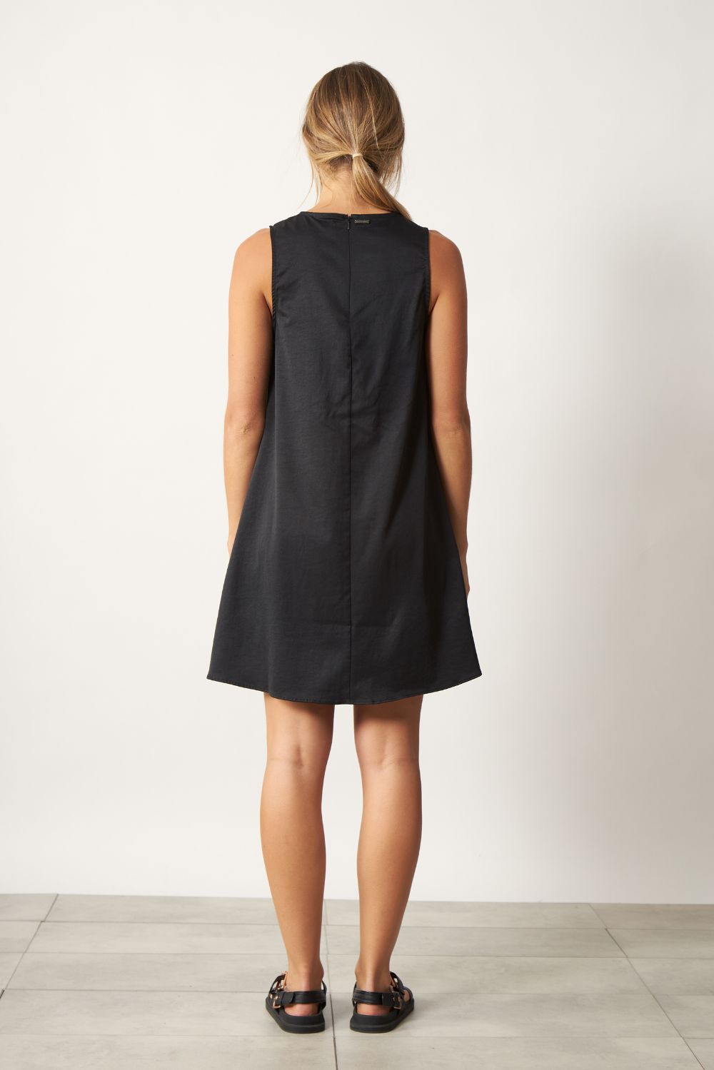 Vestido Elena Corto negro