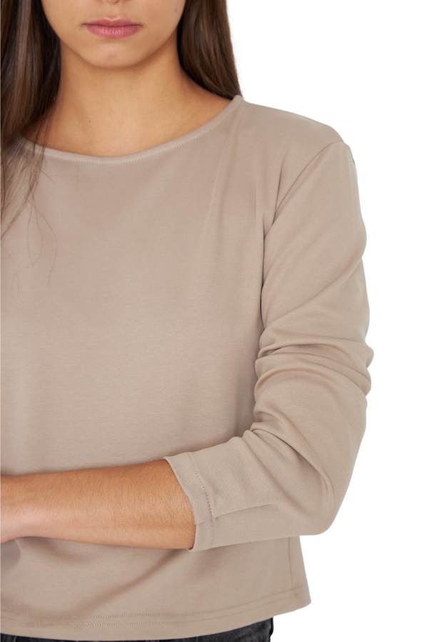 png_1500x1500_69735227