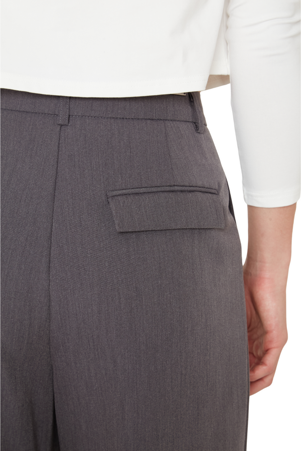 png_1500x1500_69756801