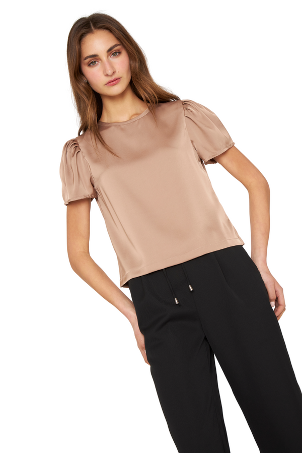 Blusa Olivia satin café