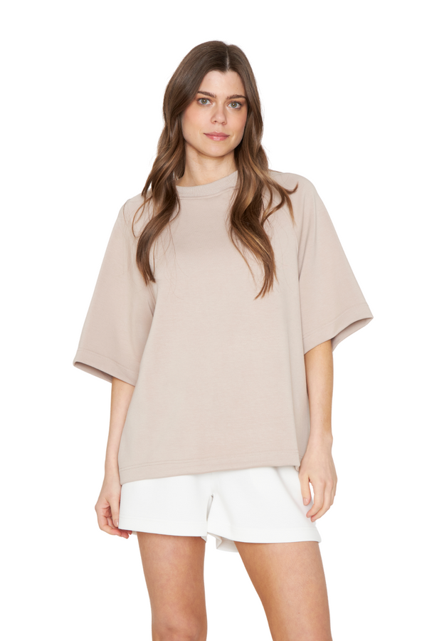 png_1500x1500_67850759