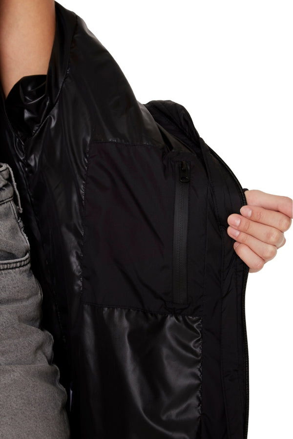 Parka Celine negra