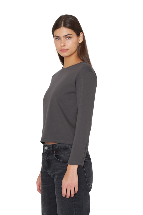 png_1500x1500_69735231