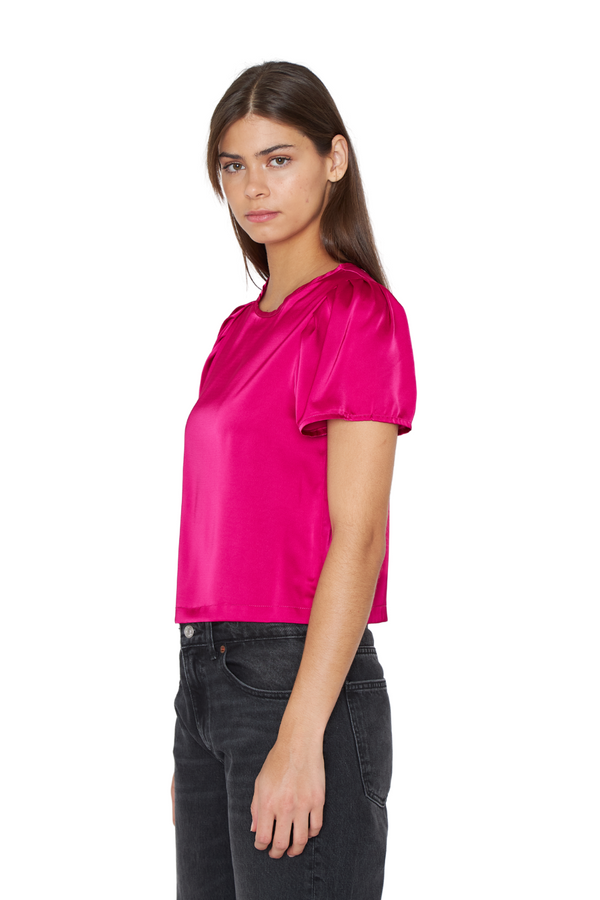 png_1500x1500_69751313