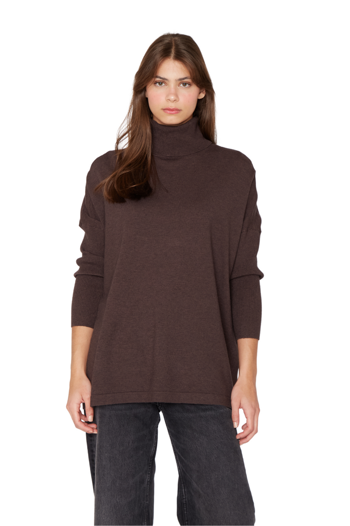 png_1500x1500_69757665