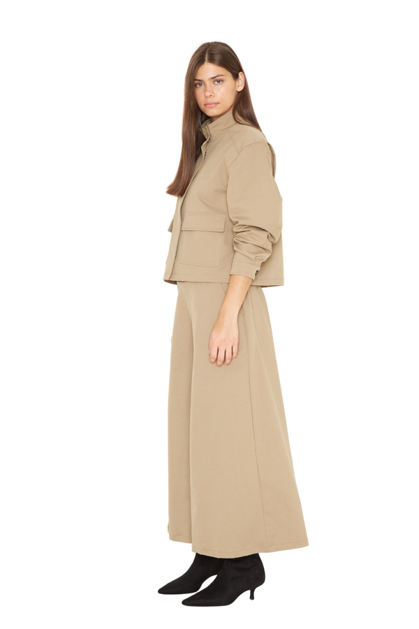 png_1500x1500_70150019