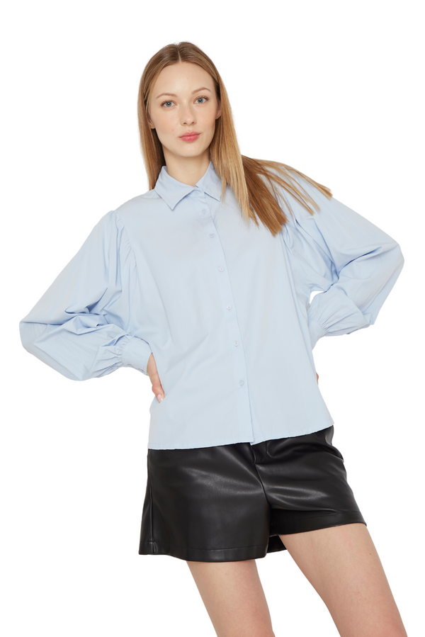 Blusa Joe celeste