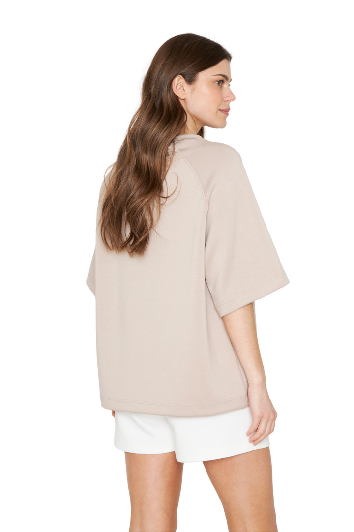 png_1500x1500_67850830