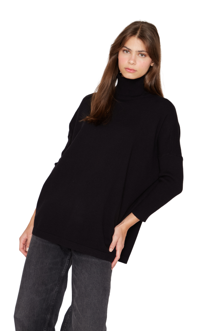 Chaleco Manuela largo III negro