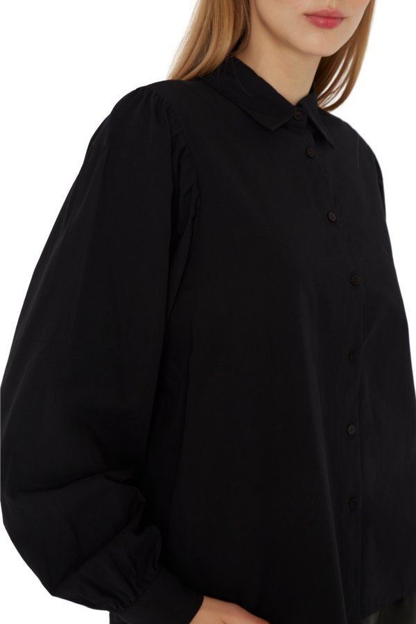 Blusa Joe negra
