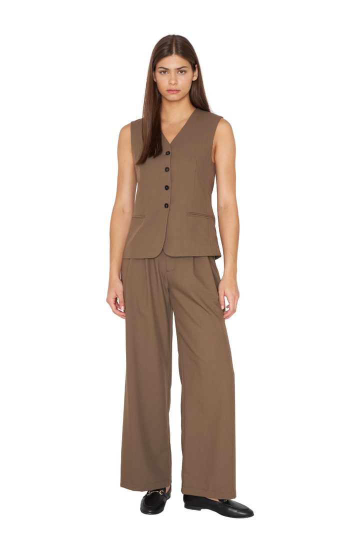 png_1500x1500_70147553