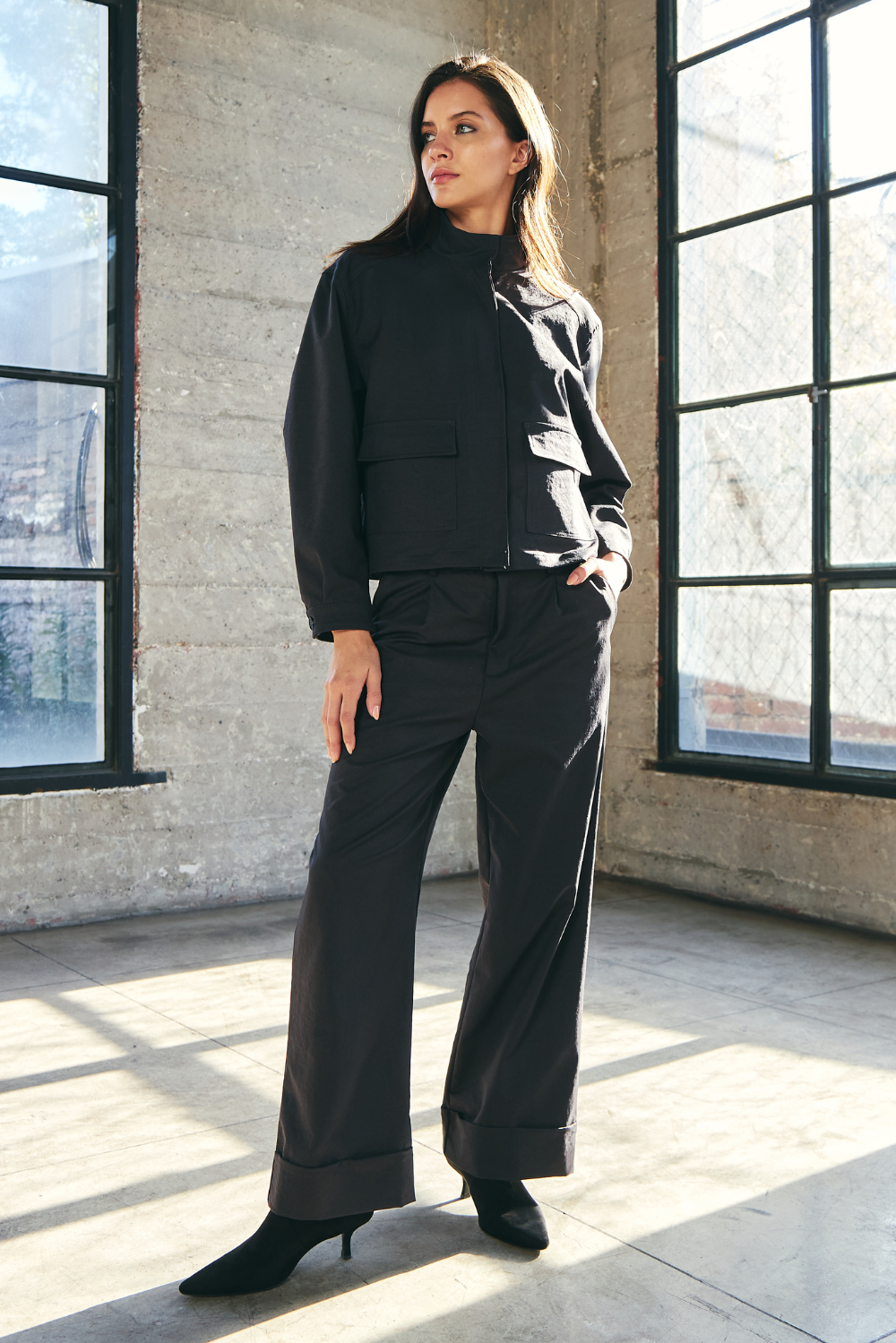 Pantalón Harper gris oscuro