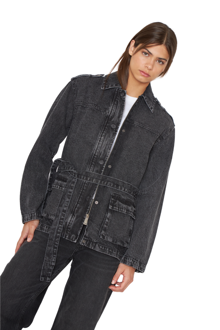 png_1500x1500_70150581