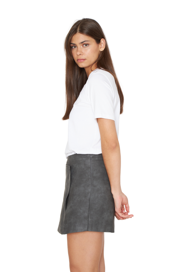 png_1500x1500_69757025