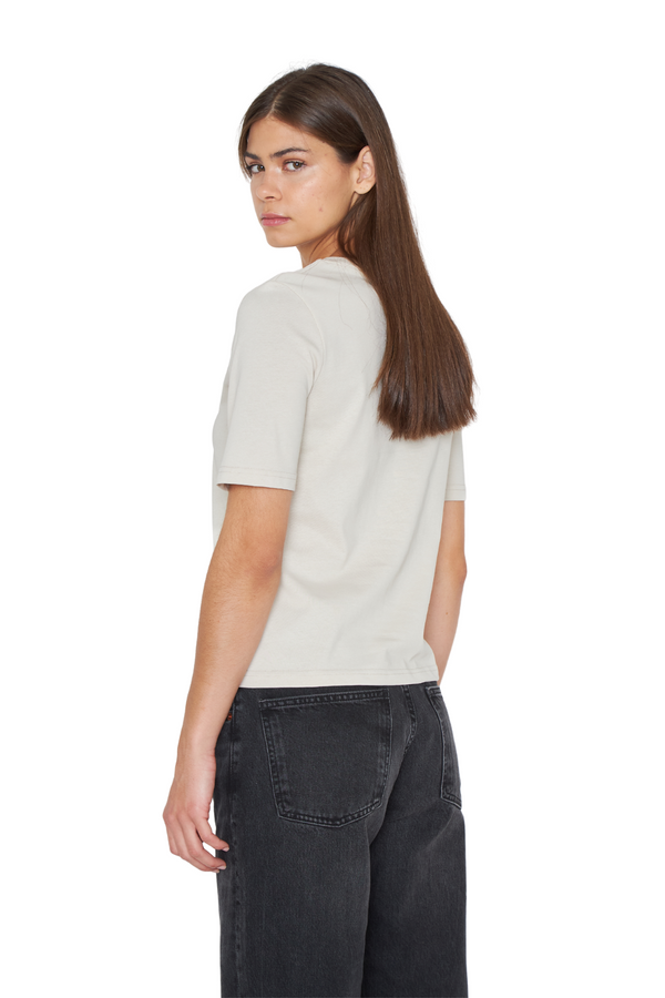 png_1500x1500_69749098