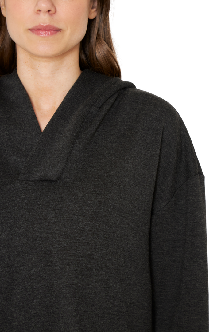 png_1500x1500_67476132