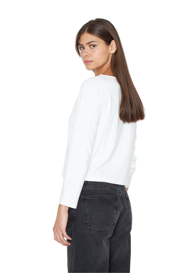 png_1500x1500_69735204