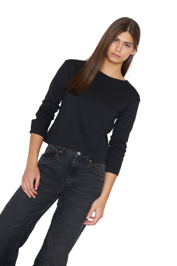 png_1500x1500_69735292