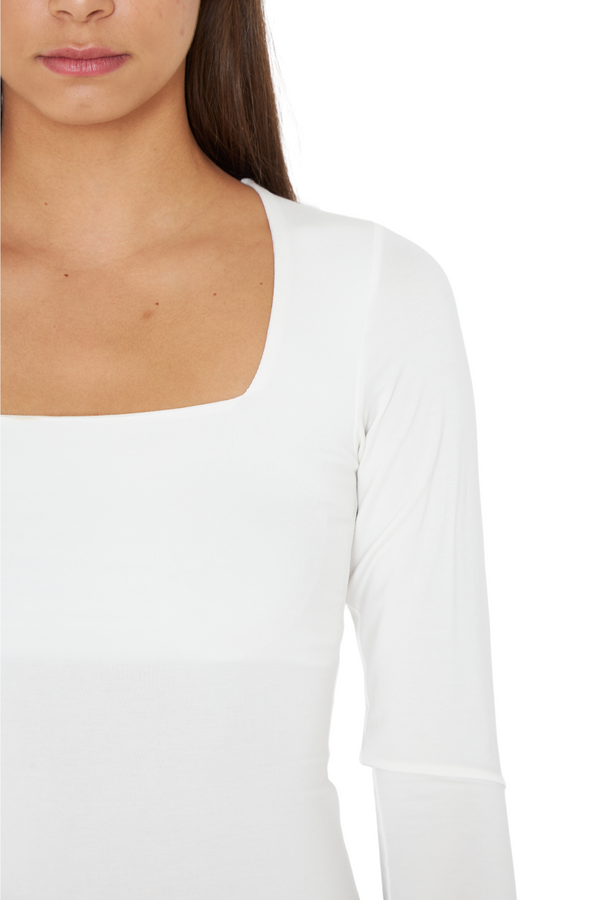 png_1500x1500_69734897