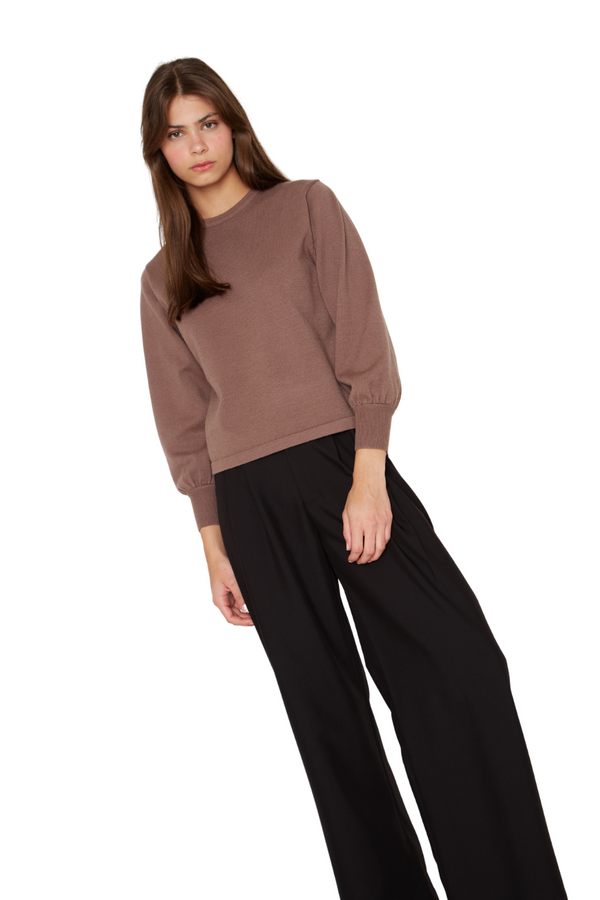 png_1500x1500_69756777