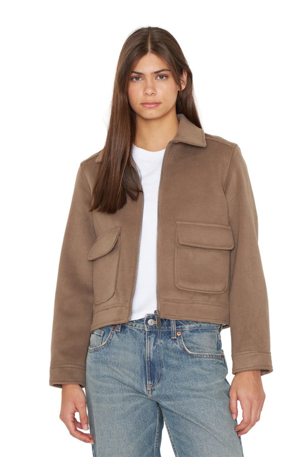 png_1500x1500_69374462