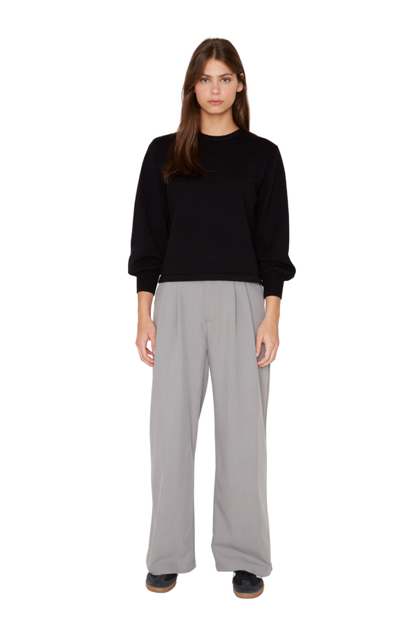 png_1500x1500_69756775