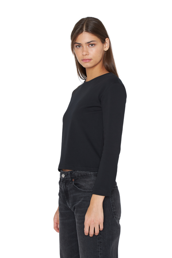 png_1500x1500_69735291