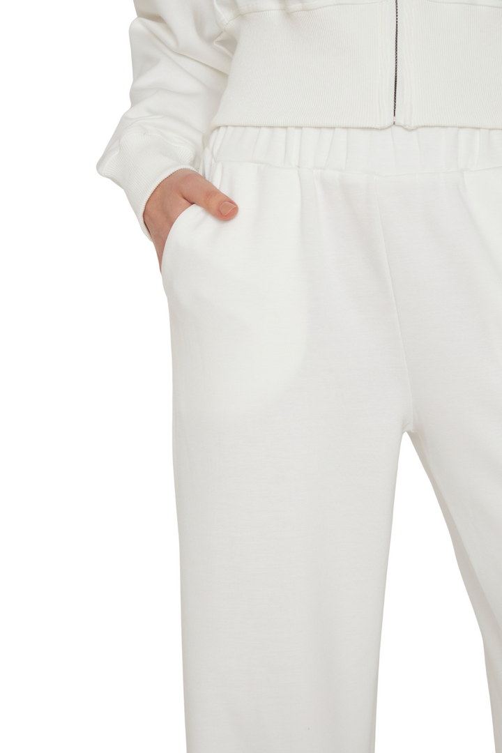 png_1500x1500_67475610