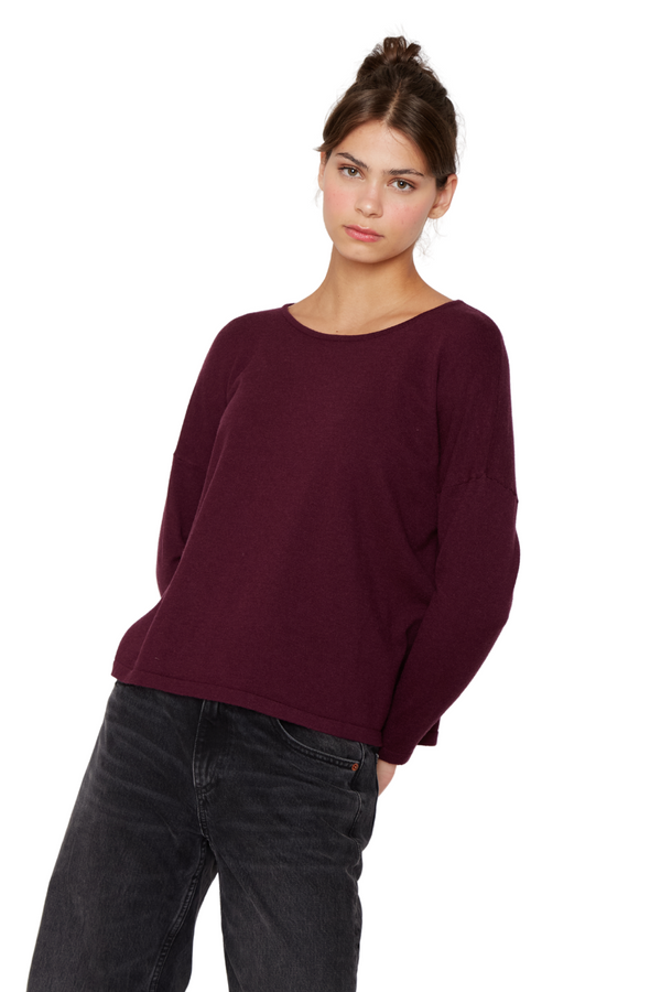 png_1500x1500_69757169