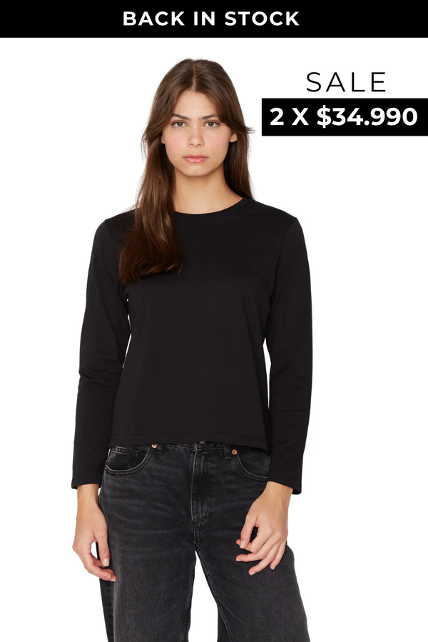 Polera Jacinta manga larga negra
